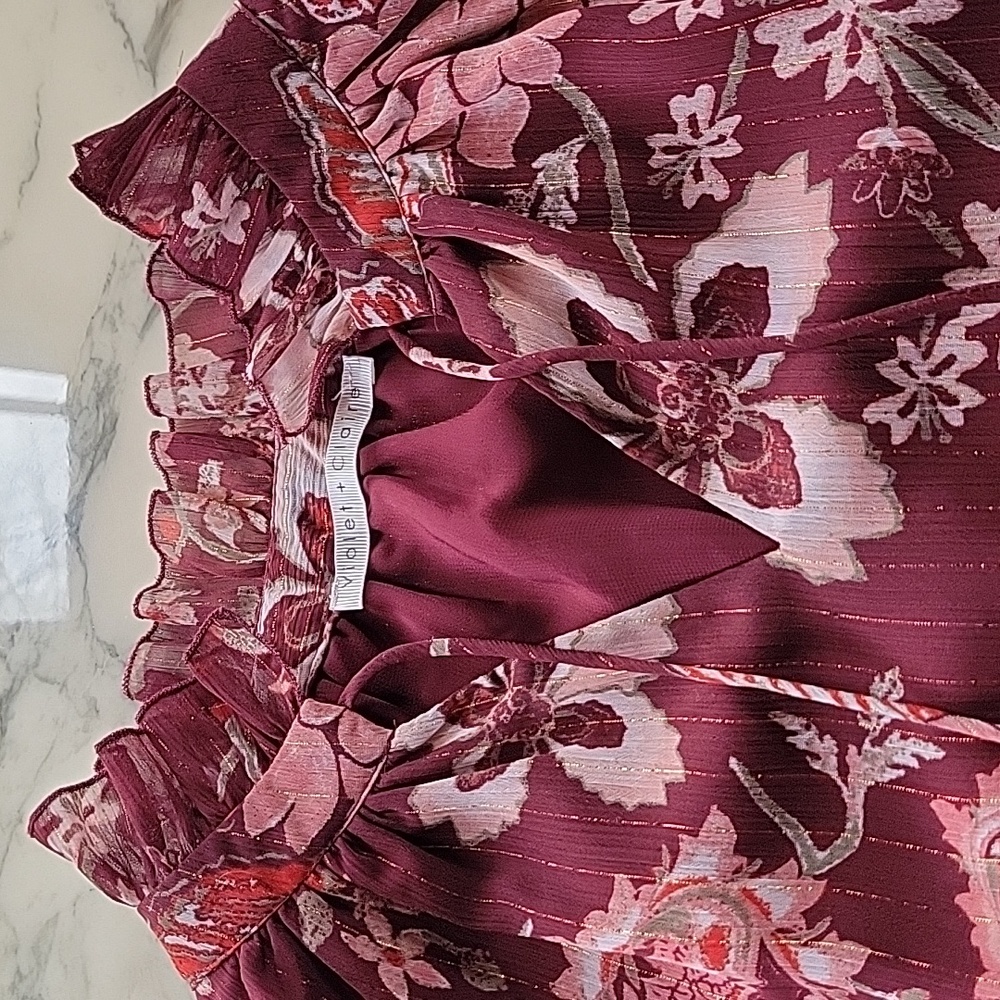 Blouse - Picture 2 of 9